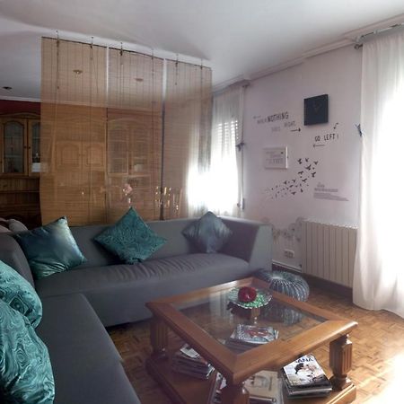Appartement Ikigai Wifi , Neflitx à Logroño Extérieur photo